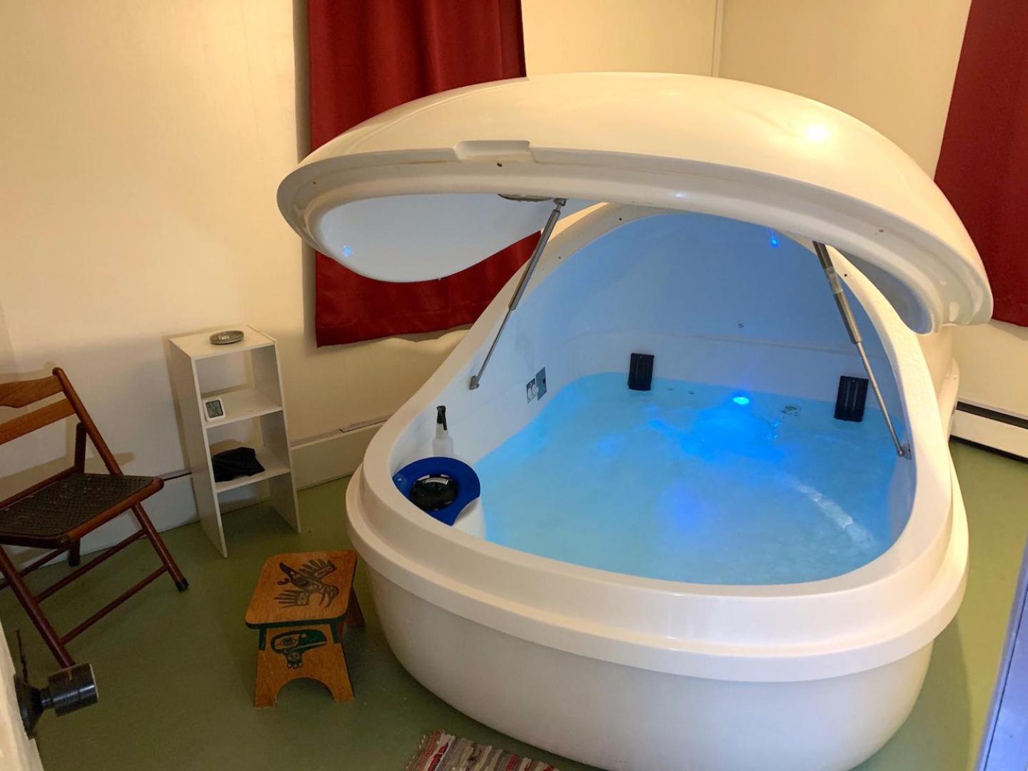 Base Camp Anchorage Hostel מראה חיצוני תמונה