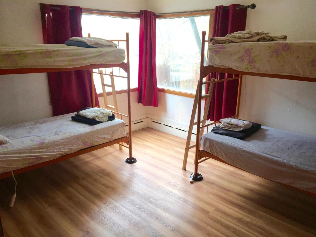 Base Camp Anchorage Hostel מראה חיצוני תמונה